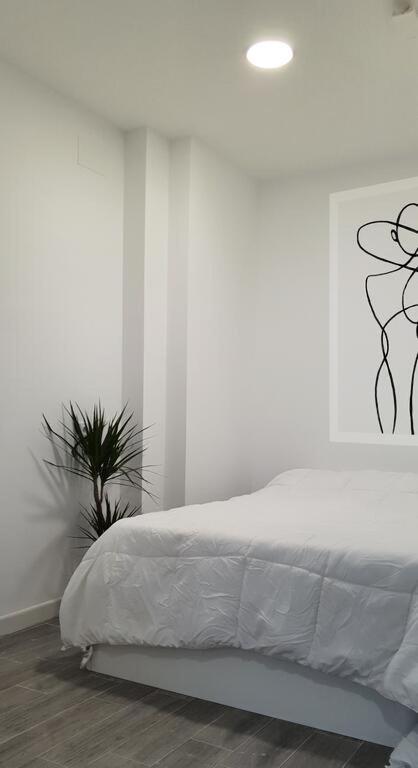Apartamento De 2020 A Estrenar En Pleno Centro1B Algeciras Zewnętrze zdjęcie